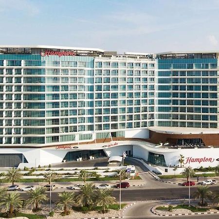 Hampton By Hilton Marjan Island Hotel Ras al-Khaimah Exterior photo